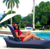 Genç ve doyumsuz escort bayan Çolpan