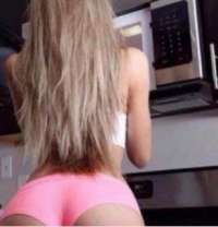 Tutkuıu escort Reyhan