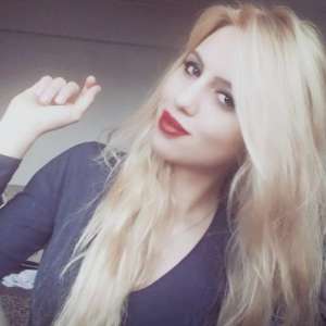 Seksapel escort Deniz 